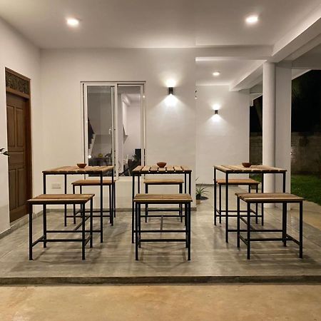 Kalan Mirissa Ξενοδοχείο Εξωτερικό φωτογραφία