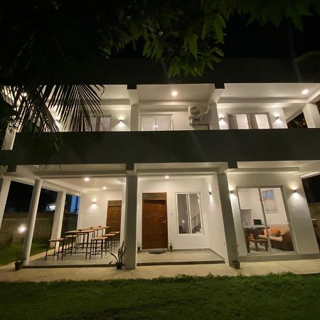 Kalan Mirissa Ξενοδοχείο Εξωτερικό φωτογραφία